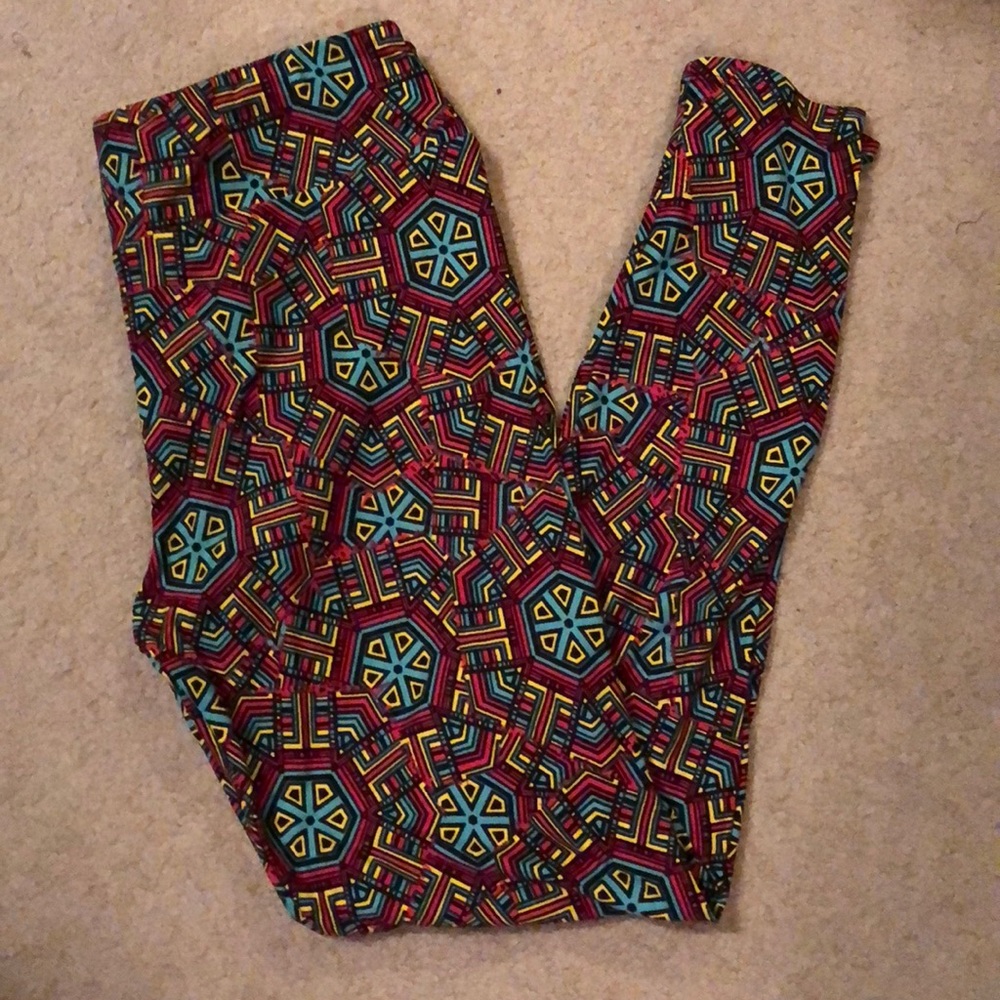 NEW with tags LuLaRoe TC Leggings